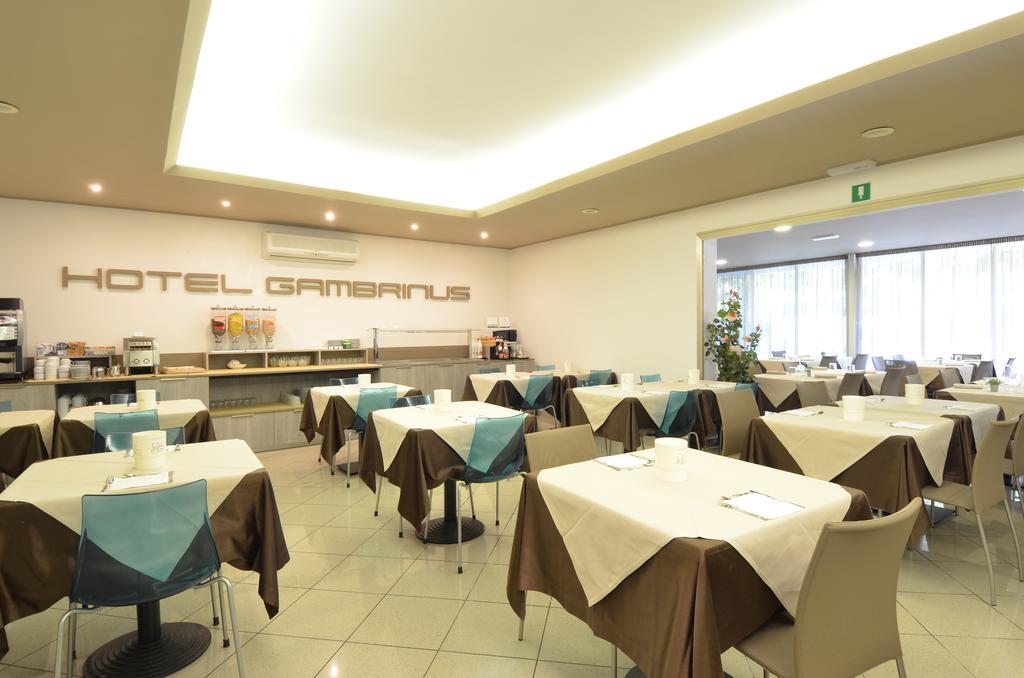 Hotel Gambrinus لينانو سابيادورو المظهر الخارجي الصورة