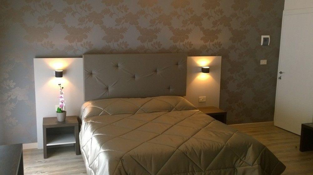 Hotel Gambrinus لينانو سابيادورو المظهر الخارجي الصورة