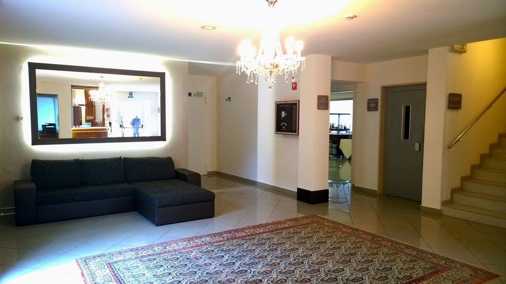 Hotel Gambrinus لينانو سابيادورو المظهر الخارجي الصورة